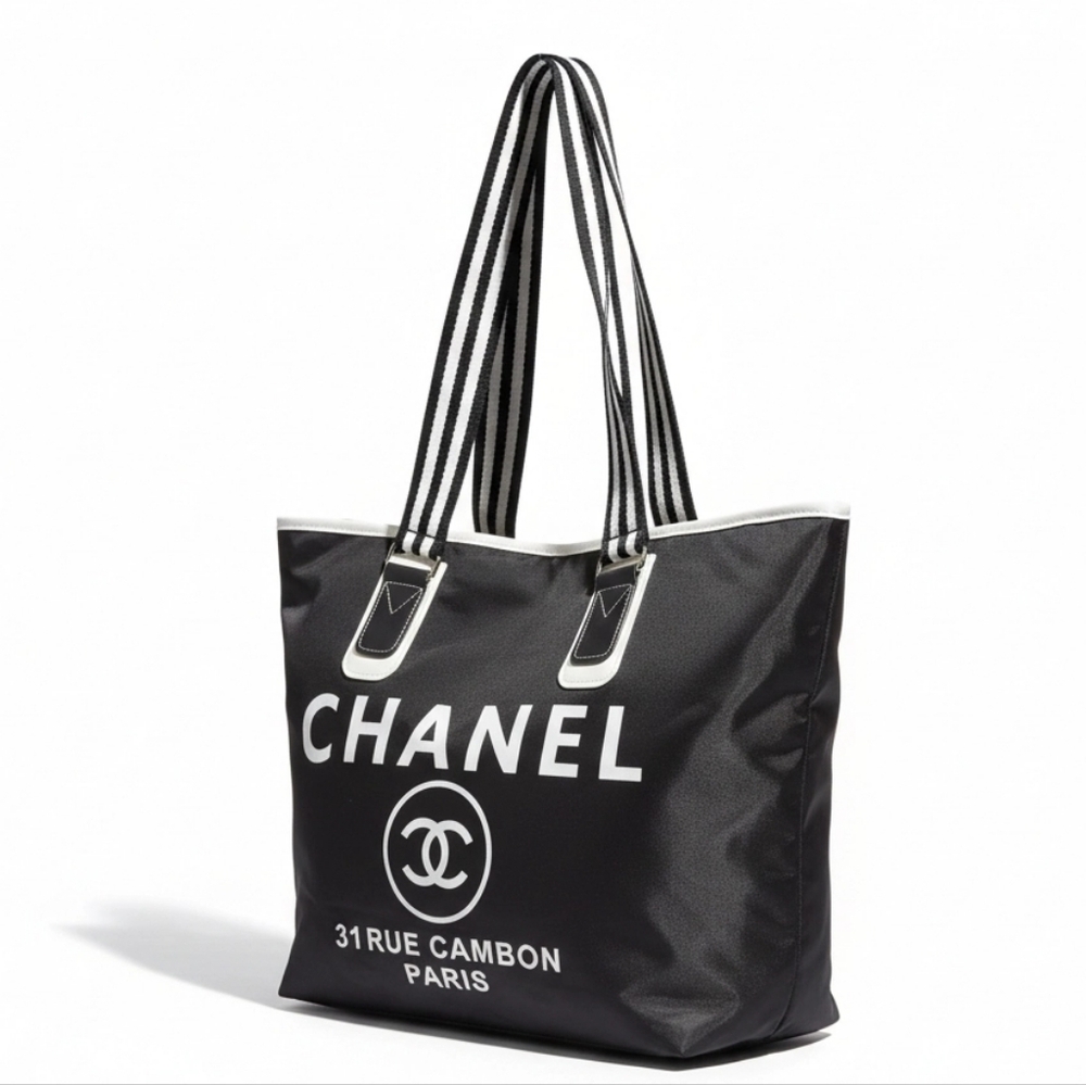 Chanel 31 Rue Cambon Black and White Tote Bag